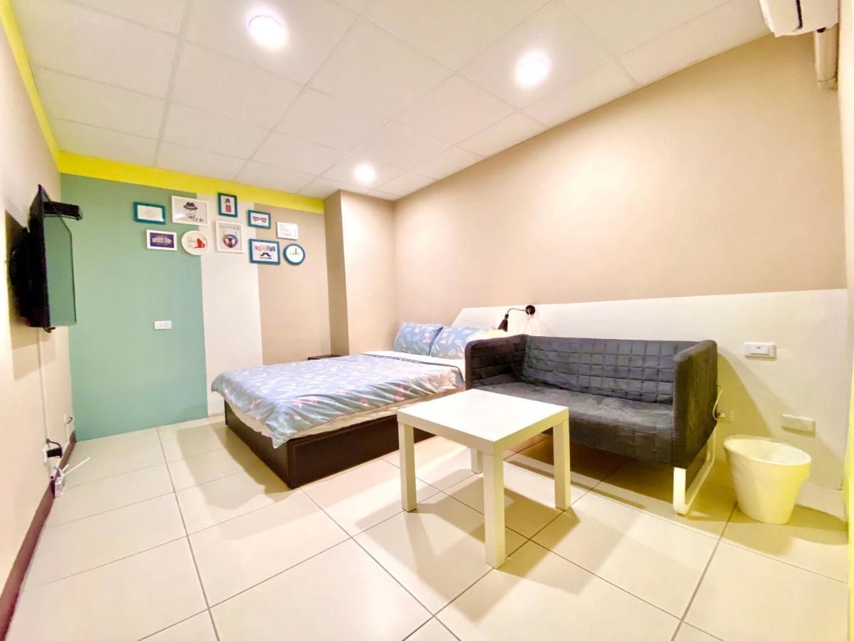 Wei Yang Guest House Tainan Buitenkant foto