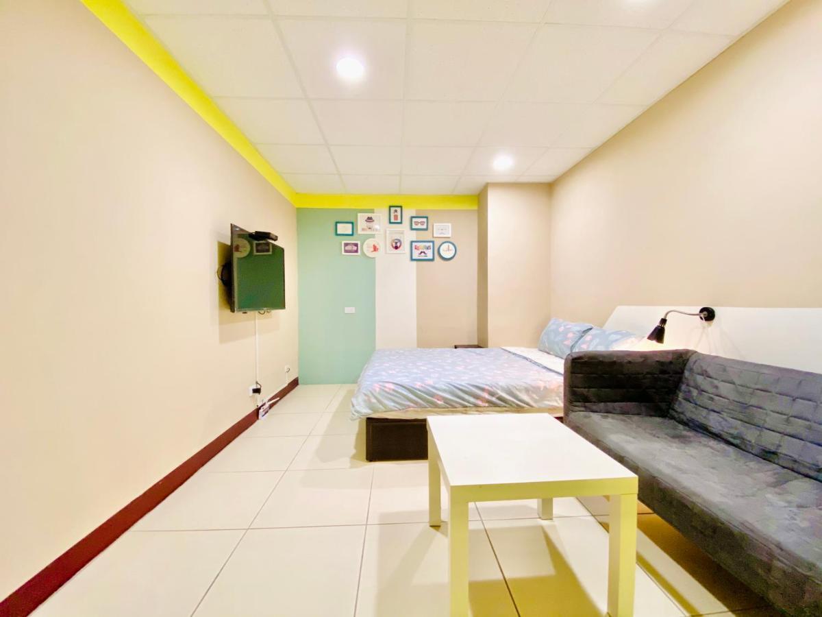Wei Yang Guest House Tainan Buitenkant foto